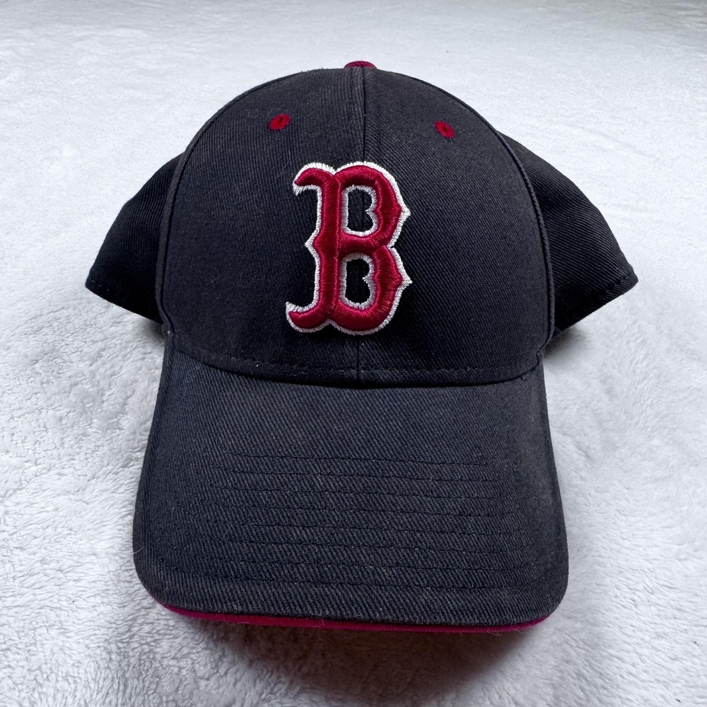 Boston Red Sox Hat Cap Strap Back Mens One Size Blue MLB Baseball Fan Favorite